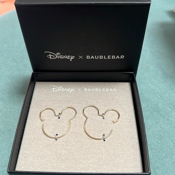 Disney X BaubleBar Mickey Mouse Silhouette Head Earrings Wire Hoop Outli… - Picture 1 of 5
